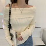 GETADME 2024 Sexy White Flat-neck Sweater Base with Feminine Collarbone Off-the-shoulder Sweater for Slimming Out Wear