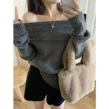 GETADME 2024 Sexy White Flat-neck Sweater Base with Feminine Collarbone Off-the-shoulder Sweater for Slimming Out Wear